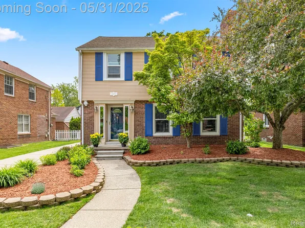 23815 Rockford St, Dearborn, MI 48124