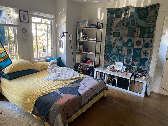 2nd image of 2522 Piedmont Ave APT 4