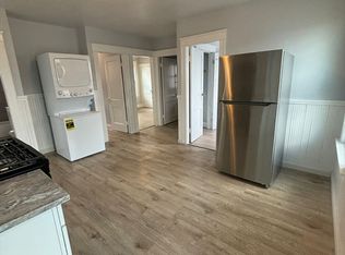 12 Hillside St, Worcester, MA 01610