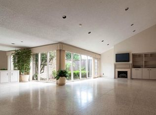 5536 Shadow Crest St, Houston, TX 77096