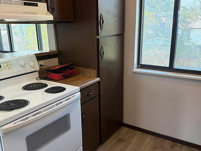 1311 Edwina Pl — Photo 20
