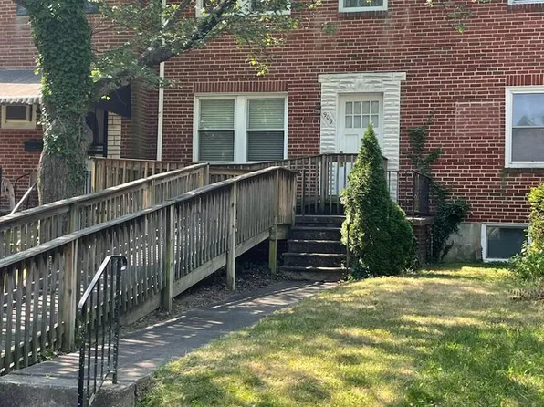 909 E Lake Ave, Baltimore, MD 21212