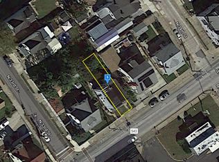 3307 River Rd, Camden, NJ 08105