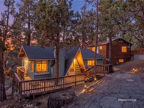 107 E Aeroplane Blvd, Big Bear City, CA 92314