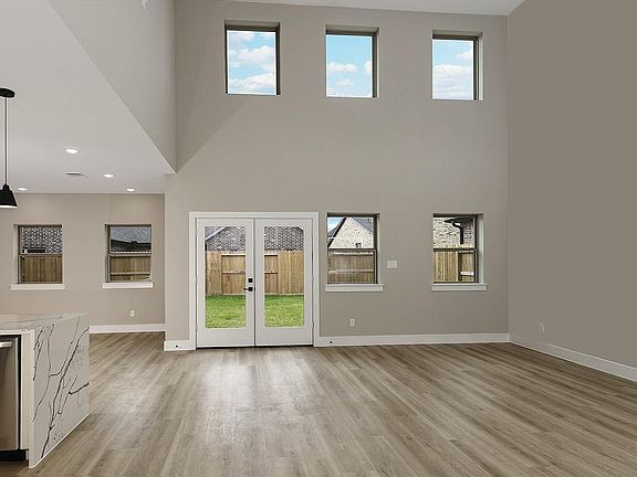 3rd image of 2603 Piemonte Ave