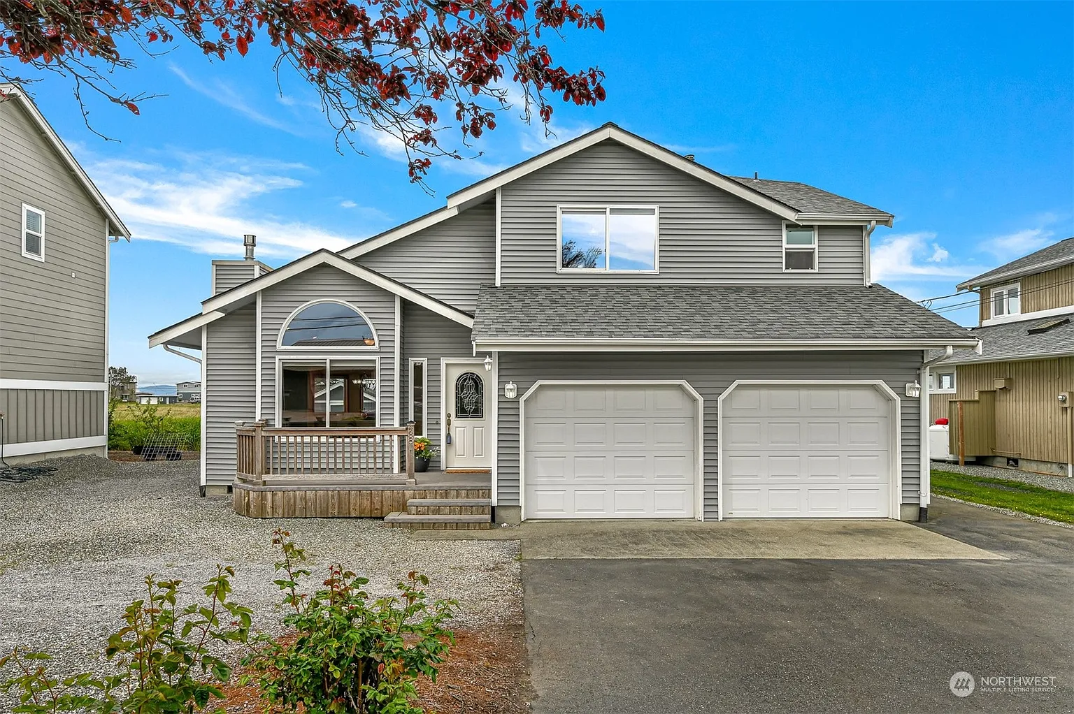 4381 Saltspring Drive photo 1