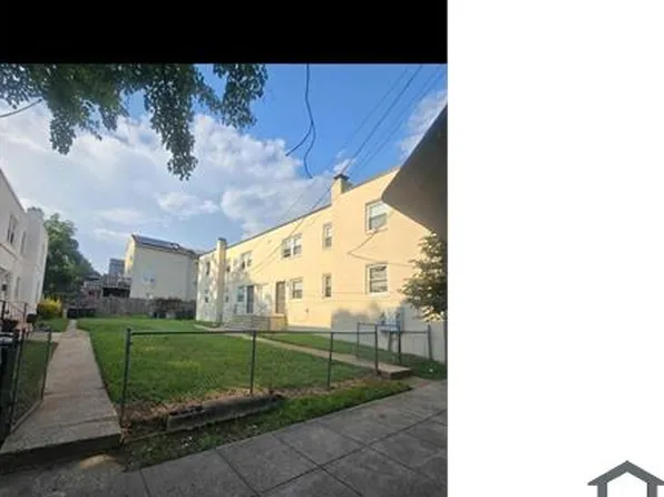 4504 Hunt Pl NE APT 4, Washington, DC 20019