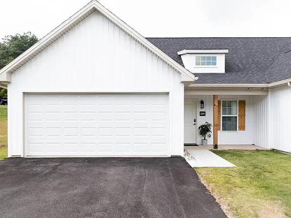 2572 Emma Ln, York, PA 17406