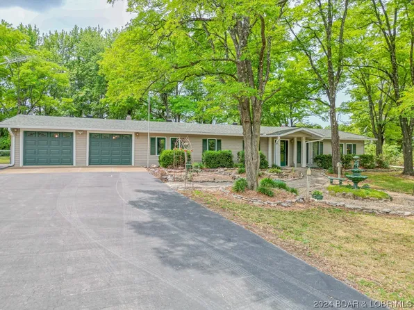 449 Dusty Trl, Linn Creek, MO 65052