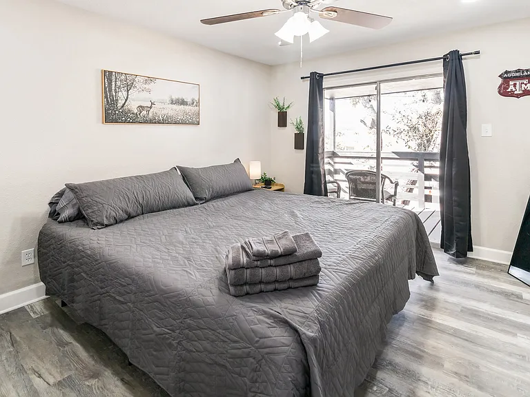 1005 Summer Court Cir #D — Photo 11