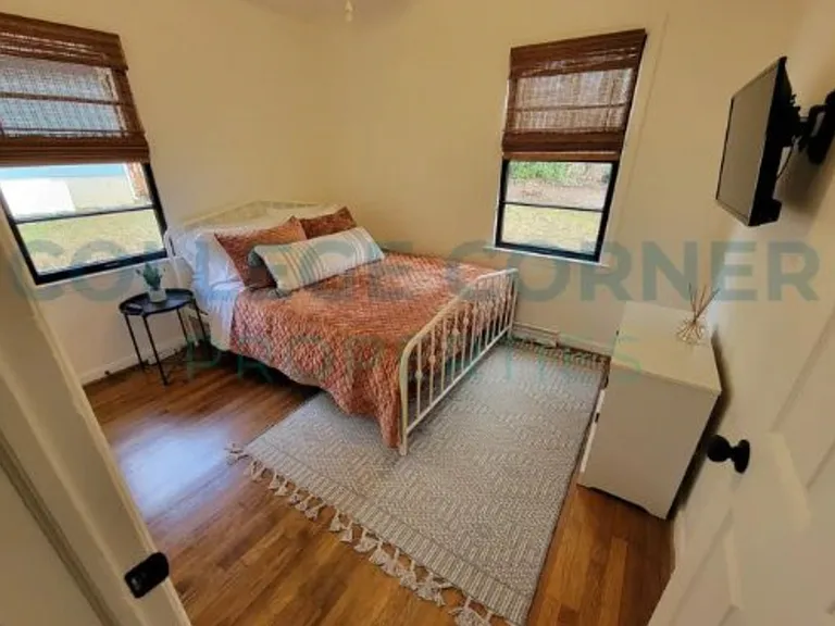 285 Crepe Myrtle Cir — Photo 8