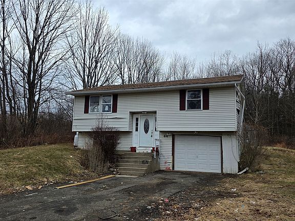 2nd image of 44 Plough Rd