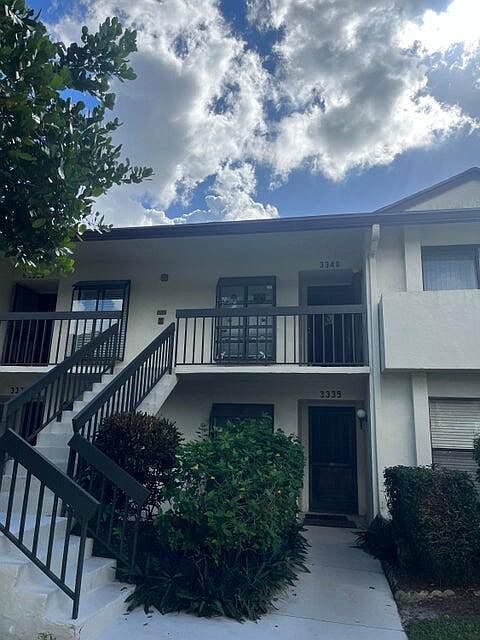 1st image of 3340 Lucerne Park Dr