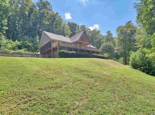 398 Fawn Ridge Trl, Rabun Gap, GA 30568