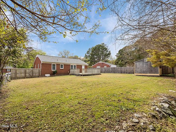 5th image of 2609 Crockett Drive