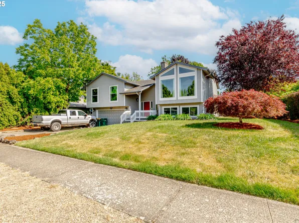 1504 SW 24th St, Troutdale, OR 97060