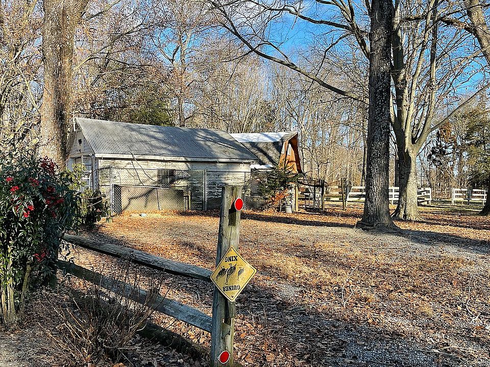 2nd image of 141 Daretown Rd