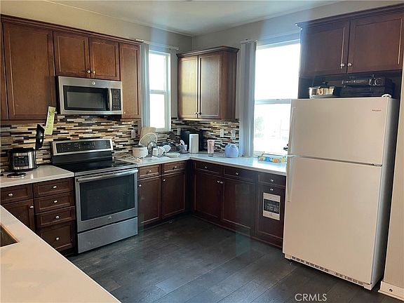 4th image of 623 W Foothill Blvd Unit 39