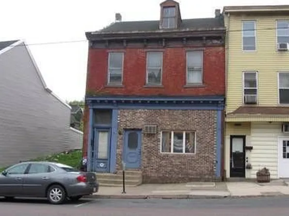 930 Centre St, Ashland, PA 17921