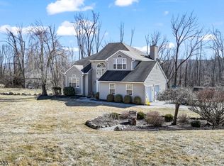 25 Telfer Dr, Glenwood, NJ 07418