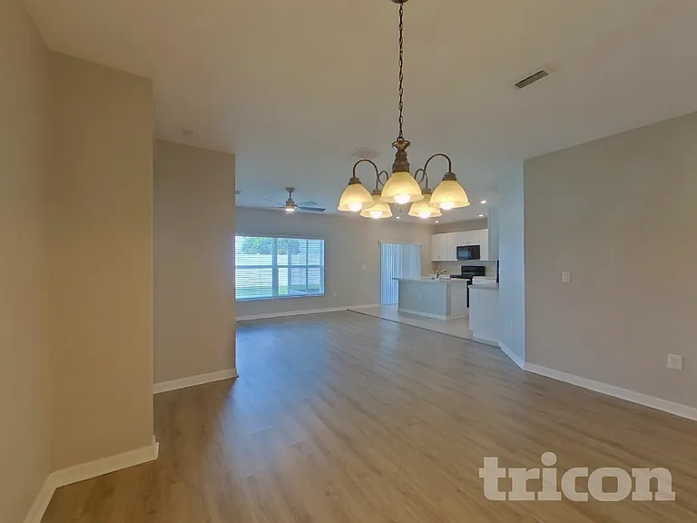 383 Quarry Rock Cir — Photo 2