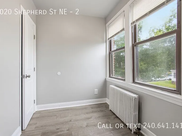 2020 Shepherd St NE #2 — Photo 10