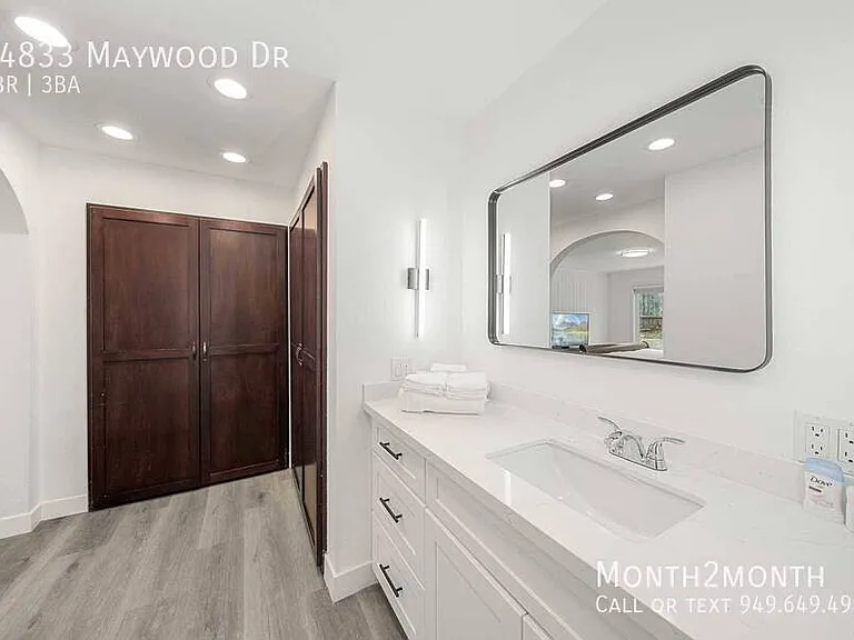 14833 Maywood Dr — Photo 21