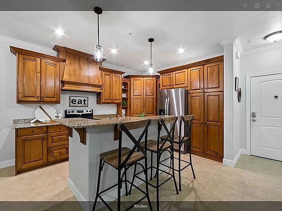 4th image of 983 W 1055th St N Unit 801
