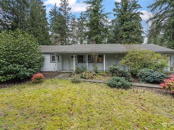 2nd image of 12624 Glenwood Avenue SW