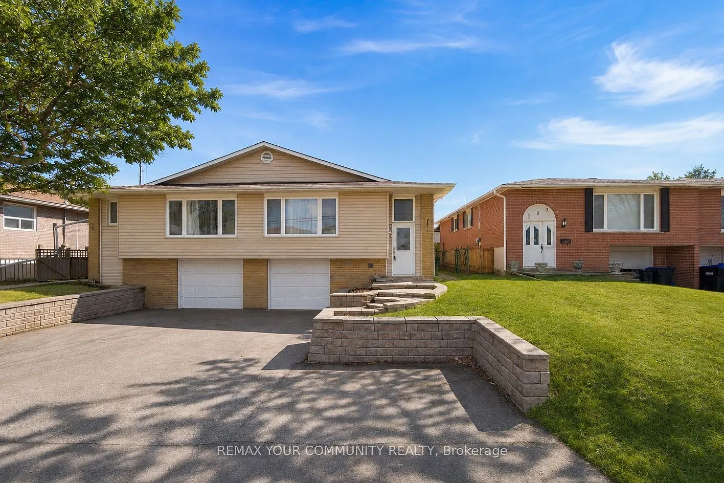 3 bed, $2,200 — Photo 1