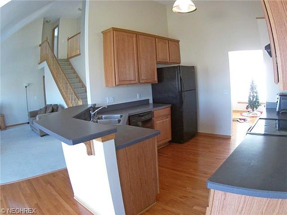 2nd image of 634 Eastpointe Ct