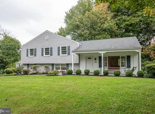 925 Monte Vista Dr, West Chester, PA 19380