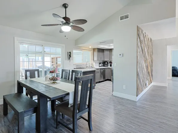 12524 Jackson Heights Dr, El Cajon, CA 92021