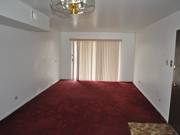 4th image of 15325 Martin Luther King Jr Dr APT 11