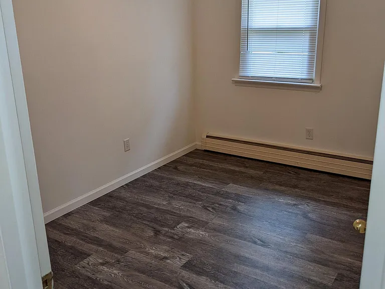 1117 Saint Anthony St — Photo 18