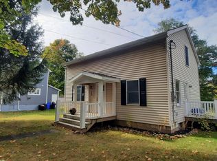 588 Mahar St, Medina, NY 14103
