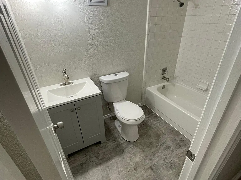 1200 Grinnel Dr — Photo 7