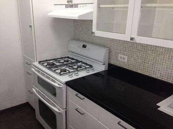 5th image of 7025 Yellowstone Blvd APT 11G