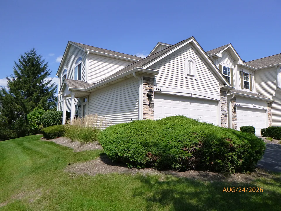 1624 Fredericksburg Ln