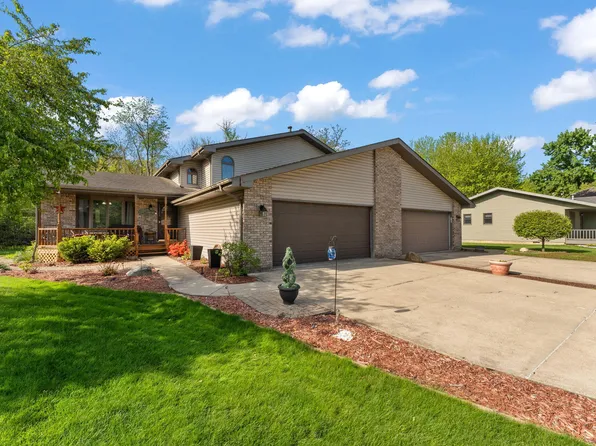 339 Bunker Dr, Schererville, IN 46375