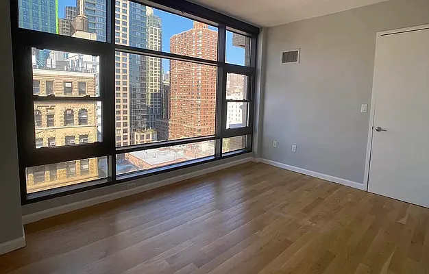 Rented by Tourma Realty LLC | media 16