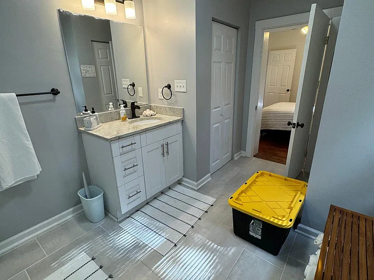 9525 Sherwood Pl — Photo 6