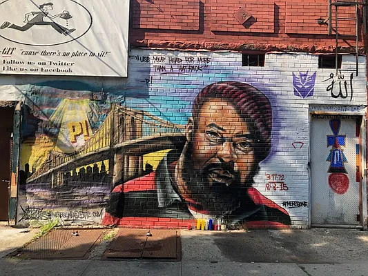 Rented by null | media 32