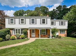 121 Oakglen Rd, Pittsburgh, PA 15237