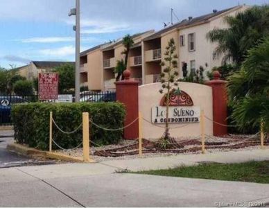 1735 W 60th St APT M329, Hialeah, FL, 33012