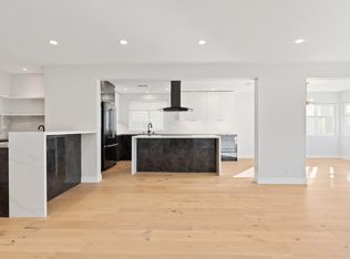 153 S Palm Dr APT 6, Beverly Hills, CA 90212