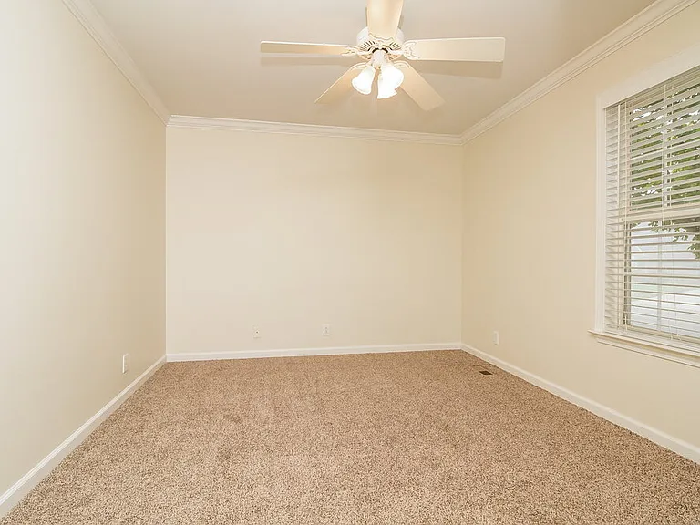1527 Dodd Trl — Photo 12