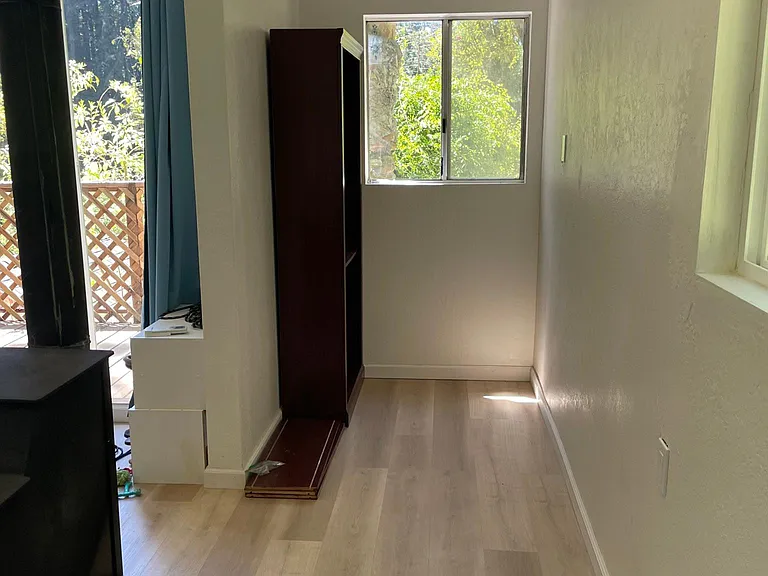 205 Sequoia Way — Photo 15