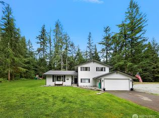 23059 Ida Ln, Sedro Woolley, WA 98284