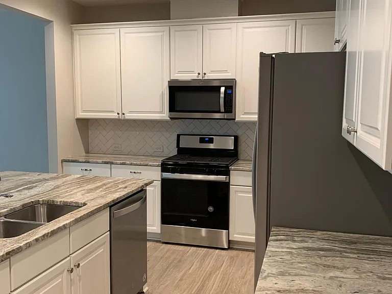 1353 Fitchie Pl — Photo 3